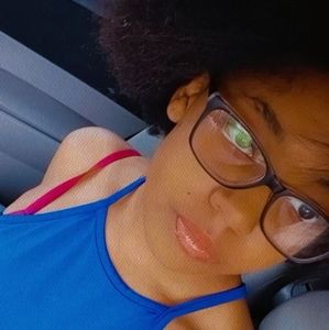 Meet your Posher, Diamond